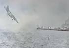 Grabó cuando un avión de la marina de EEUU se estrelló en el agua