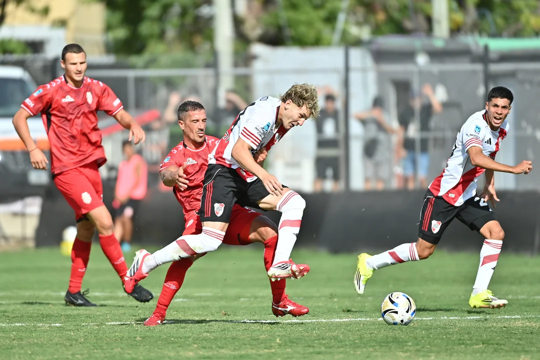 River le ganó a Barracas Central