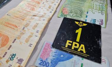 PAREJA DETENIDA POR COMERCIALIZAR COCAÍNA