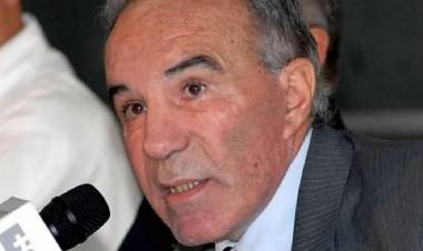 Murió Alfredo Cahe, médico de Diego Maradona