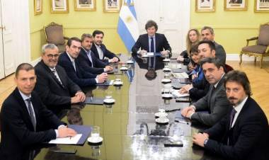 La UCR suspendió a diputados que apoyaron veto de Milei 