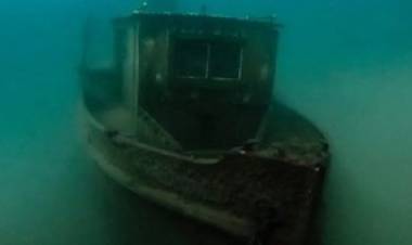 Hallaron un barco hundido 