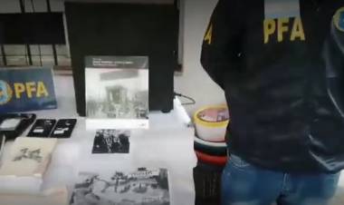 Distribuía material nazi