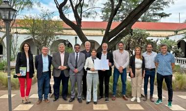 Ambiente y Cooperativas firmaron convenio