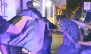 Detuvieron a cuatro trapitos en el recital de Tan Biónica