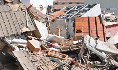 Derrumbe en Villa Gesell: encontraron tres cuerpos más