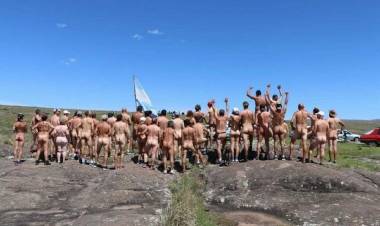 Maratón nudista en las sierras de Córdoba