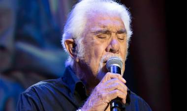 Raúl Lavié se presenta este viernes 