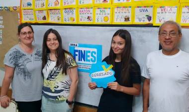 Finalizaron sus estudios con el Plan FinEs Línea Deudores