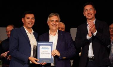 37.000 millones en obras en los 427 municipios y comunas