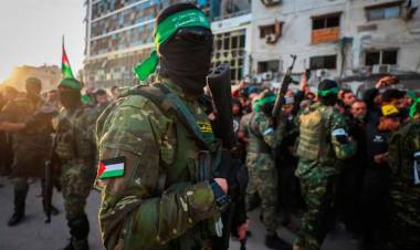 El grupo terrorista Hamas entregará  otros cuatro rehenes