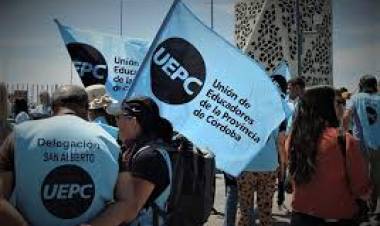 Paro docente en Córdoba este jueves