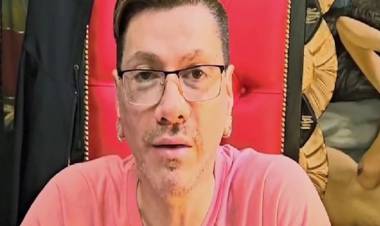 Le hackearon el celular a Roberto Piazza