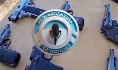 Policías atacados a balazos