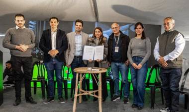 La Provincia firmó un acuerdo con el INTA