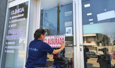 Clausuras en los departamentos Colón y Totoral