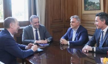  “Positiva, cordial y productiva” la reunión con Adorni y Santilli