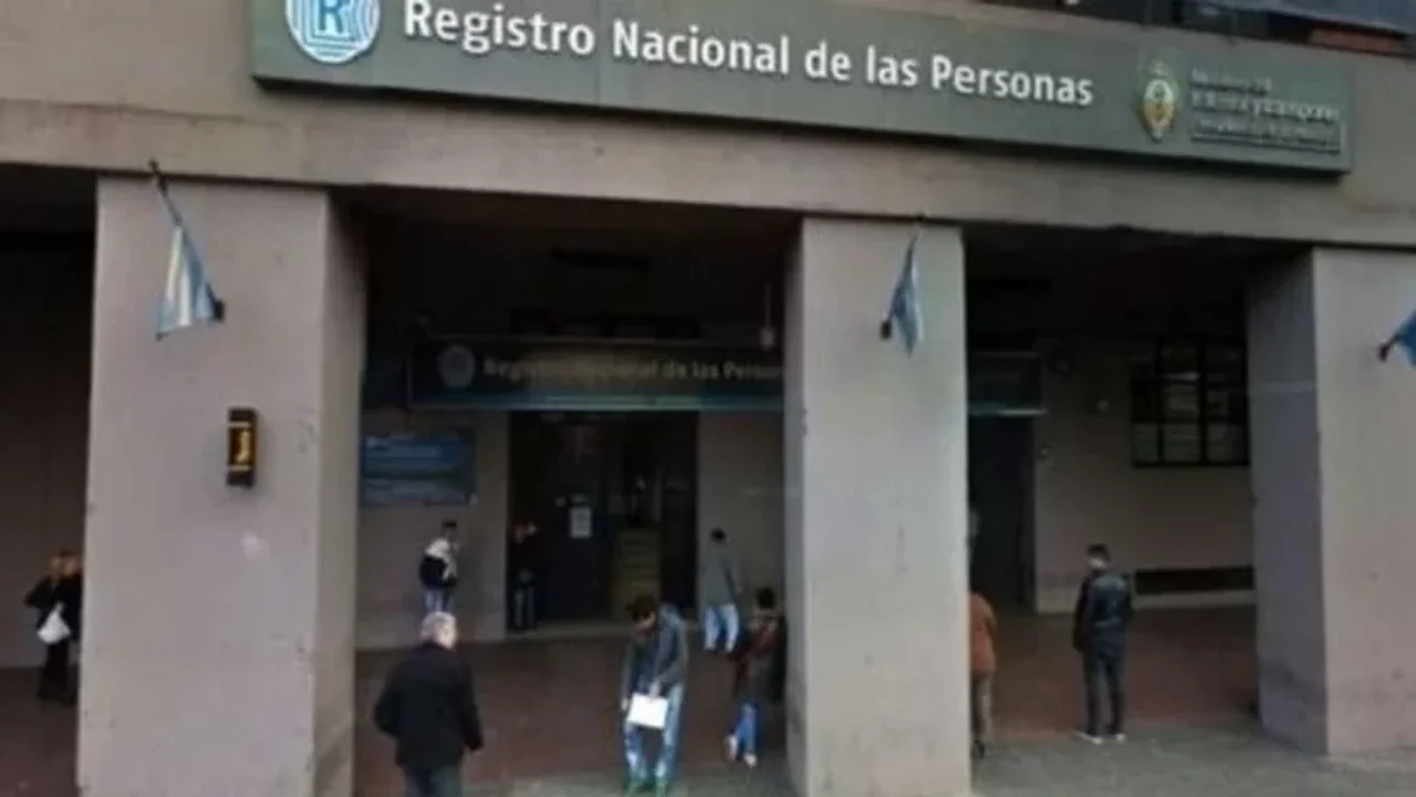 Renunció el titular del RENAPER
