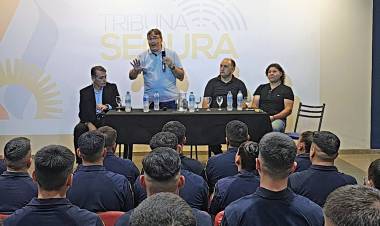 Cadetes y Aspirantes se capacitan 