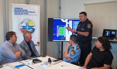 Estudiantes recibe a Independiente Rivadavia