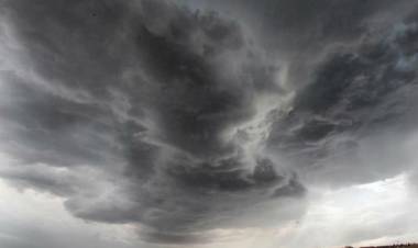 Sur provincial: Alerta por tormentas y crecida de ríos