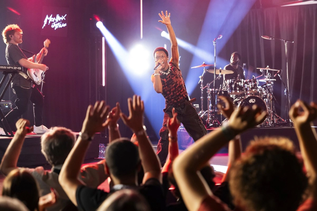 Cantante D4vd es investigado por el asesinato de una niña