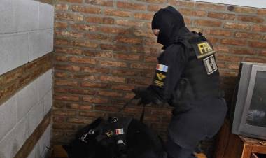 Perro ayudó a desbaratar un punto de venta