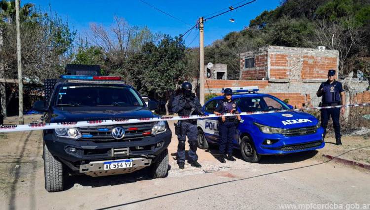 DETENIDOS  POR VENDER COCAÍNA Y MARIHUANA