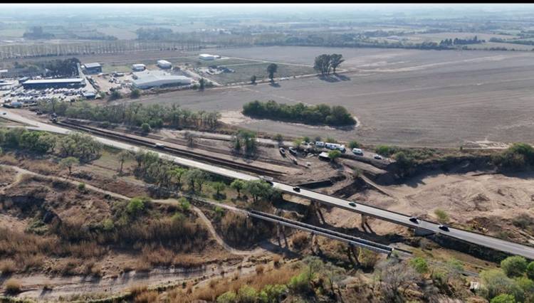 Ruta 9 Norte y  un nuevo puente sobre el río Carnero