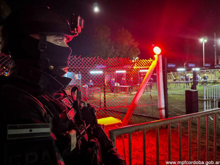 ÉXTASIS, METANFETAMINA Y MARIHUANA EN UNA FIESTA ELECTRÓNICA