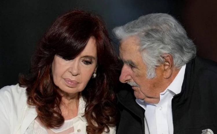Mujica le pidió perdón a Cristina Kirchner