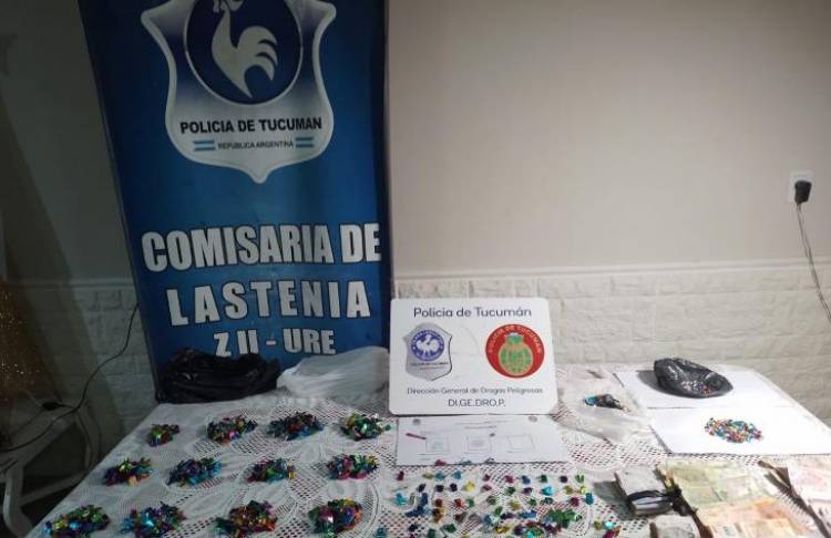  Secuestran 1.200 dosis de cocaína en un allanamiento 