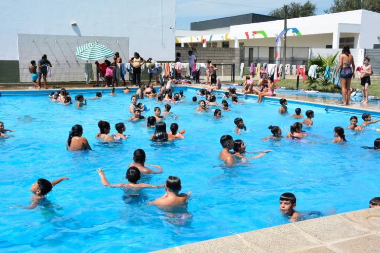 Comenzó el programa Derecho al Verano 2025