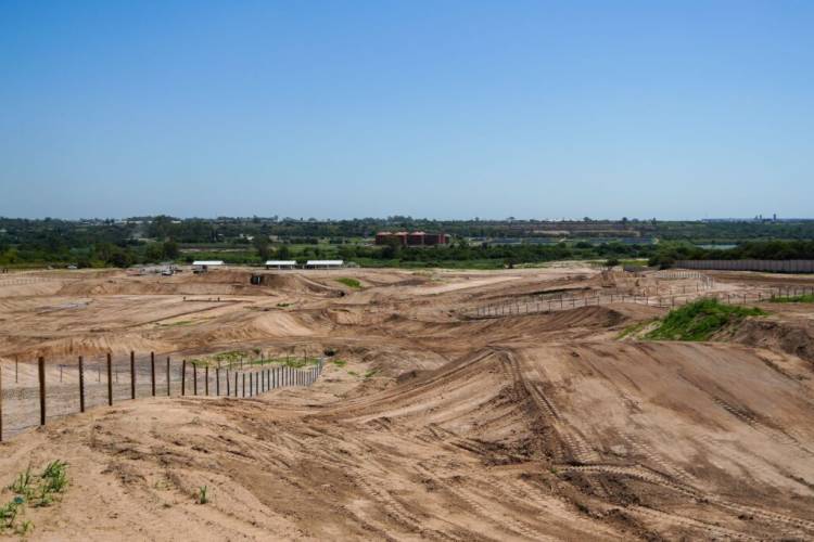 Calleri recorrió las obras del circuito del Mundial de Motocross
