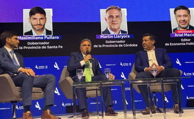 Llaryora disertó en AmCham Summit 2025