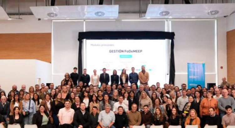 Intendentes ya gestionan fondos escolares