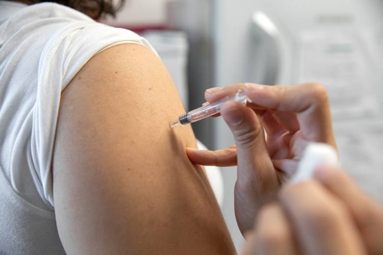 Recomendaciones de vacunación ante la detección de Influenza A H3N2