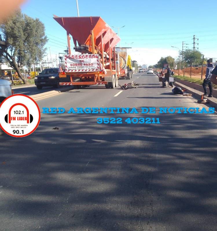 MOTOCICLISTAS EMBESTIDOS